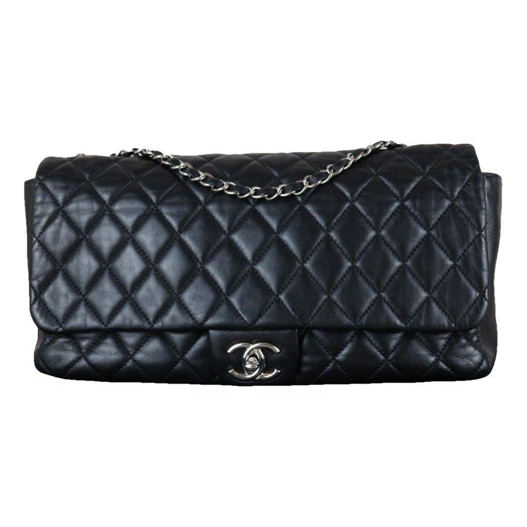 Timeless/Classique leather handbag