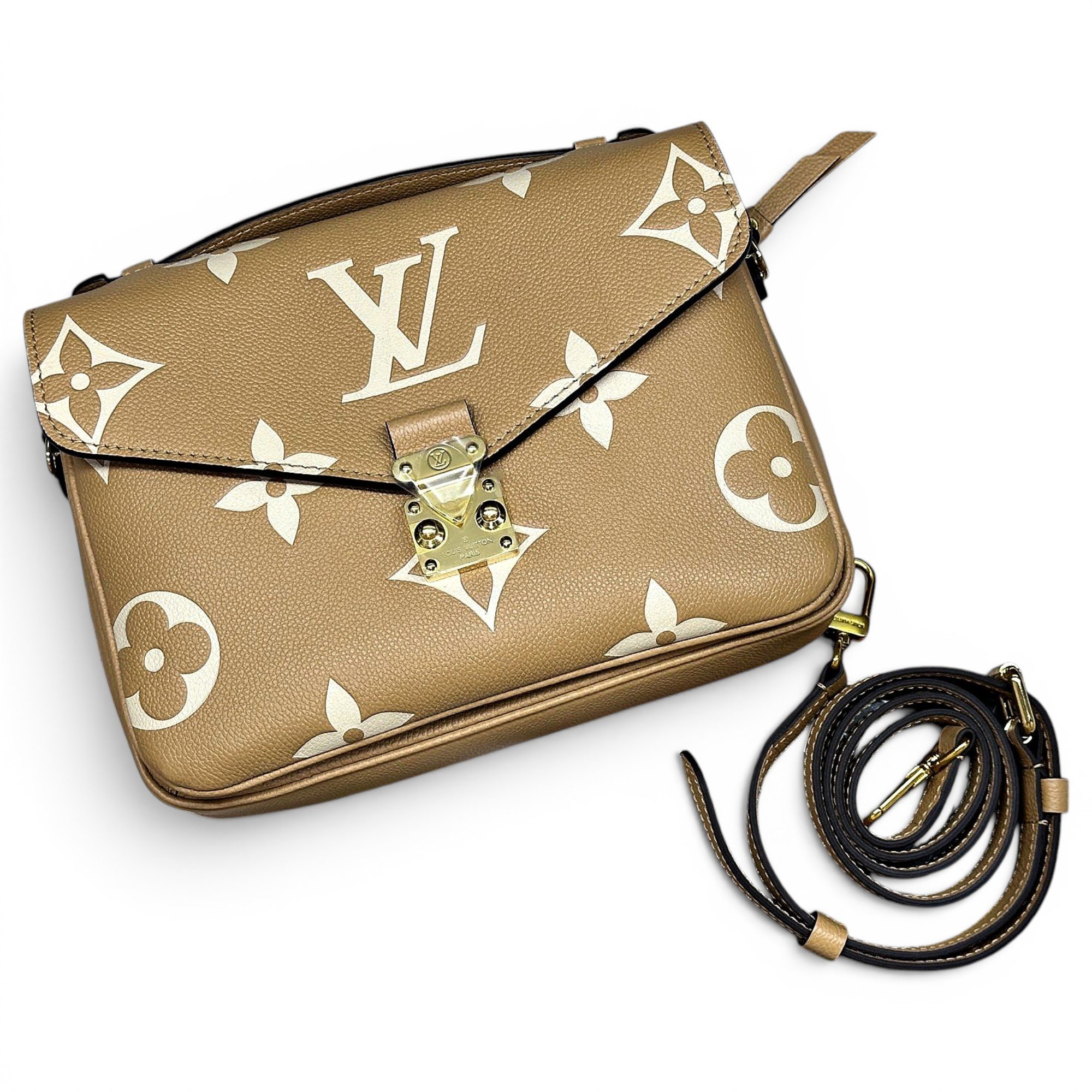 Metis leather handbag