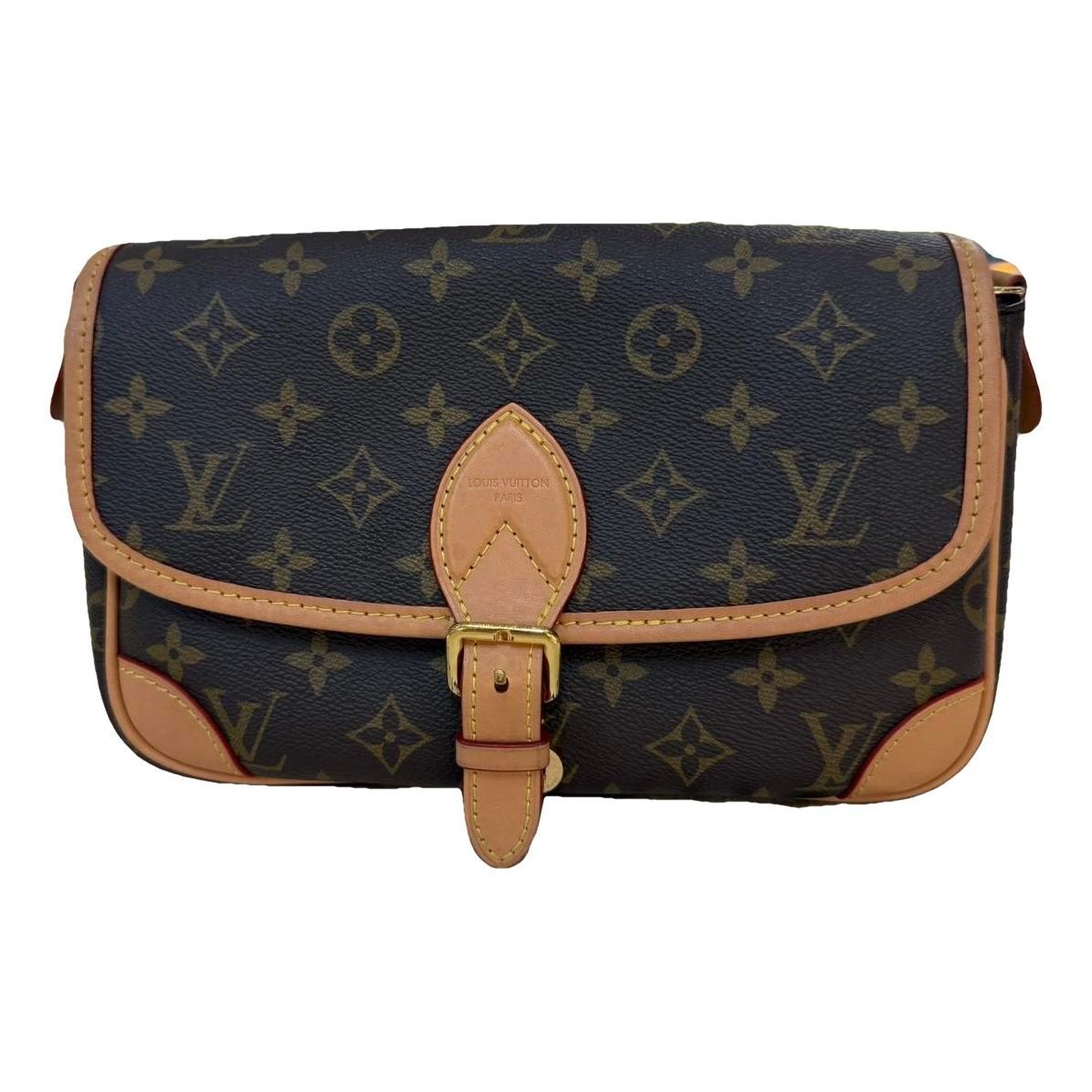 Diane leather crossbody bag