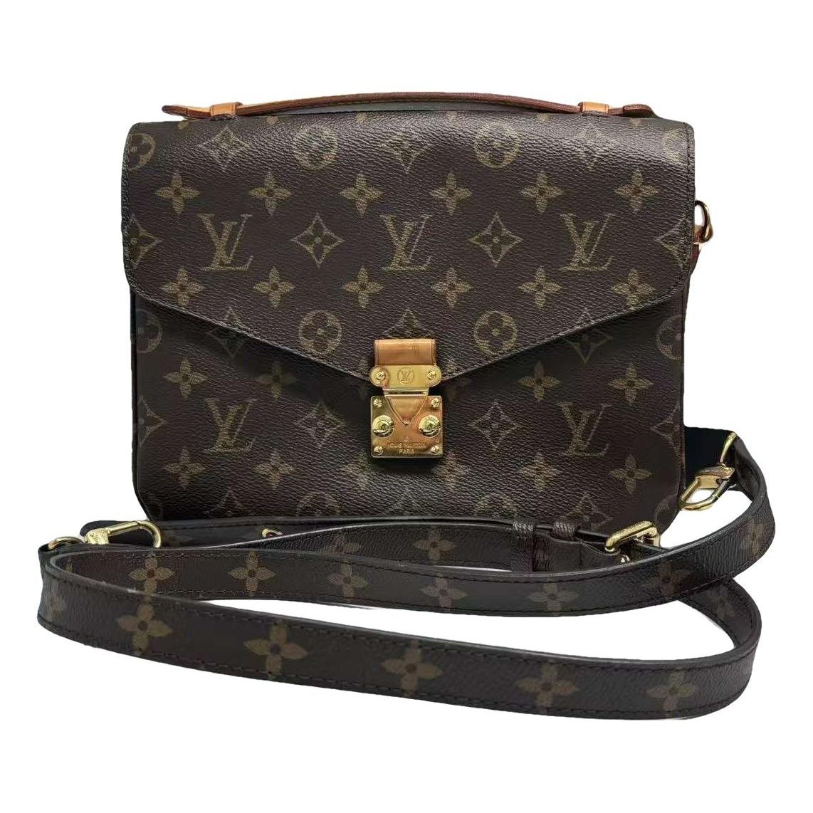 Metis leather handbag