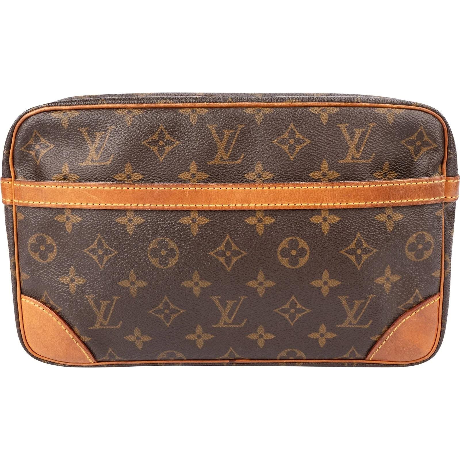 Compiegne 28 leather vanity case