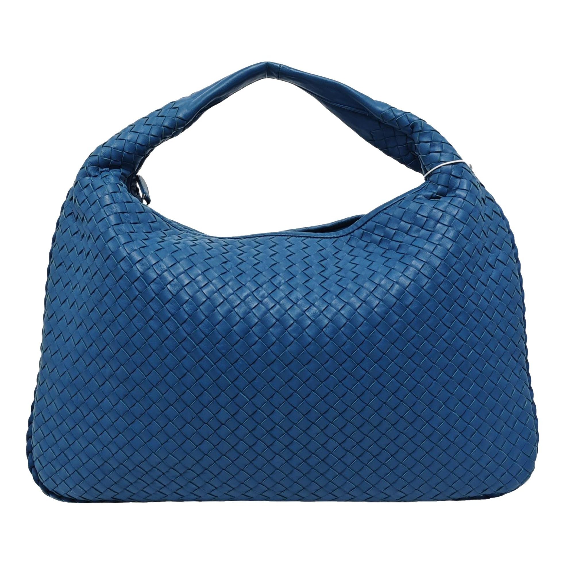 Veneta leather handbag