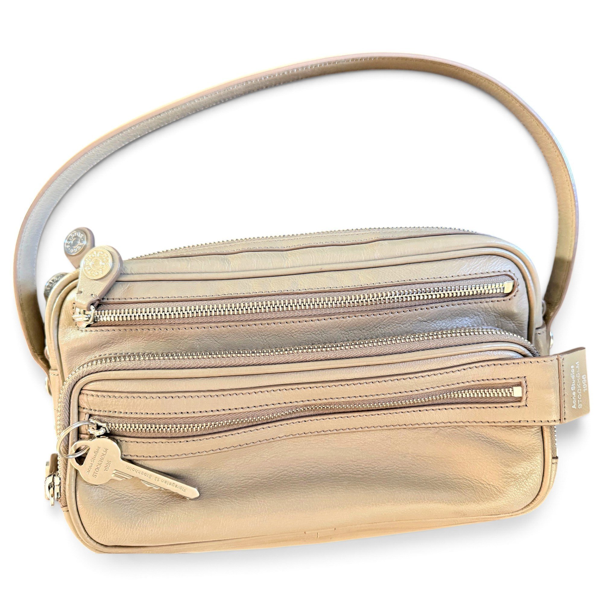 Leather handbag