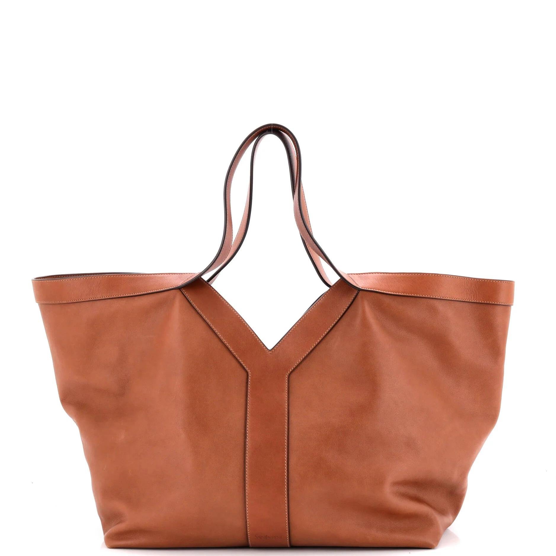 Leather tote