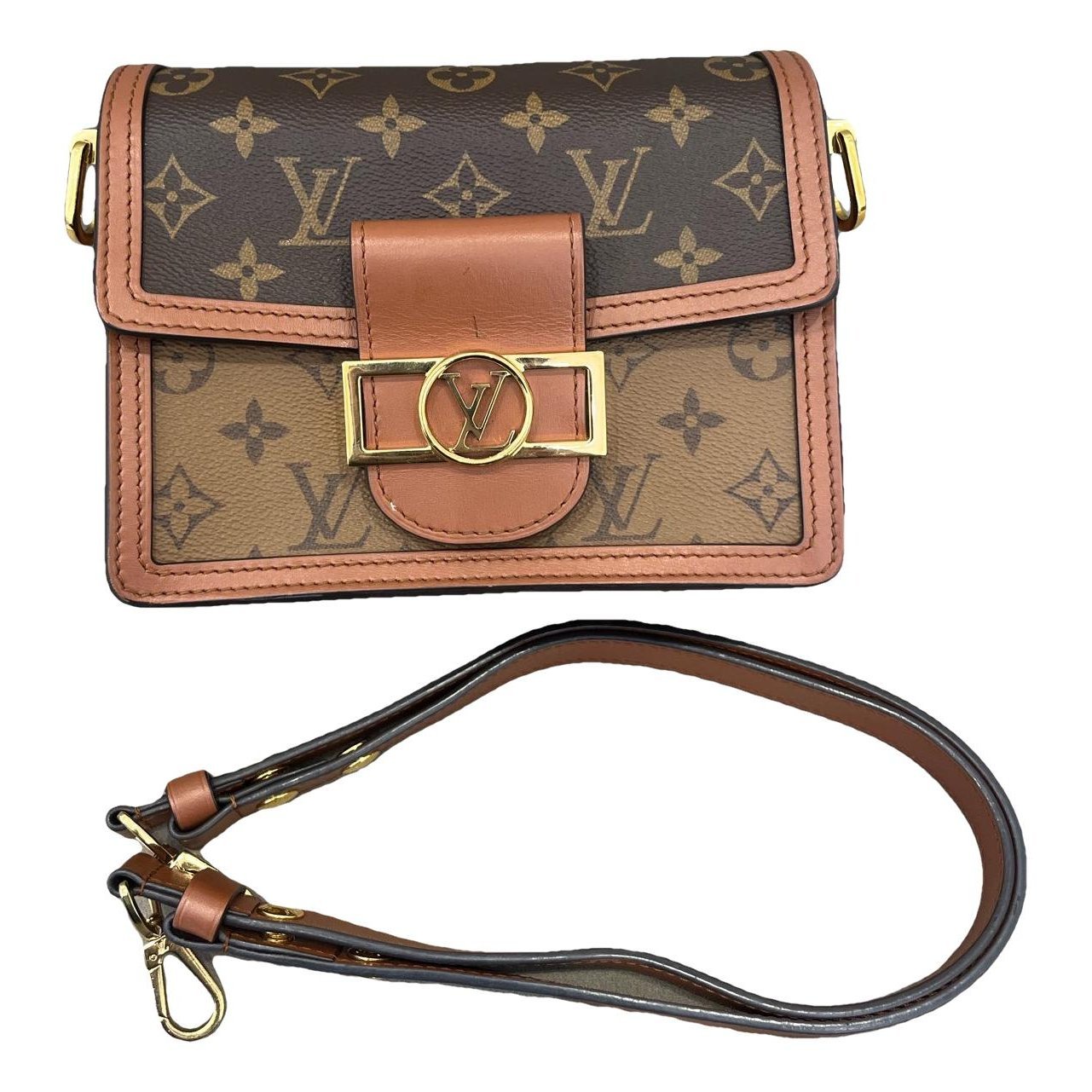 Dauphine leather handbag