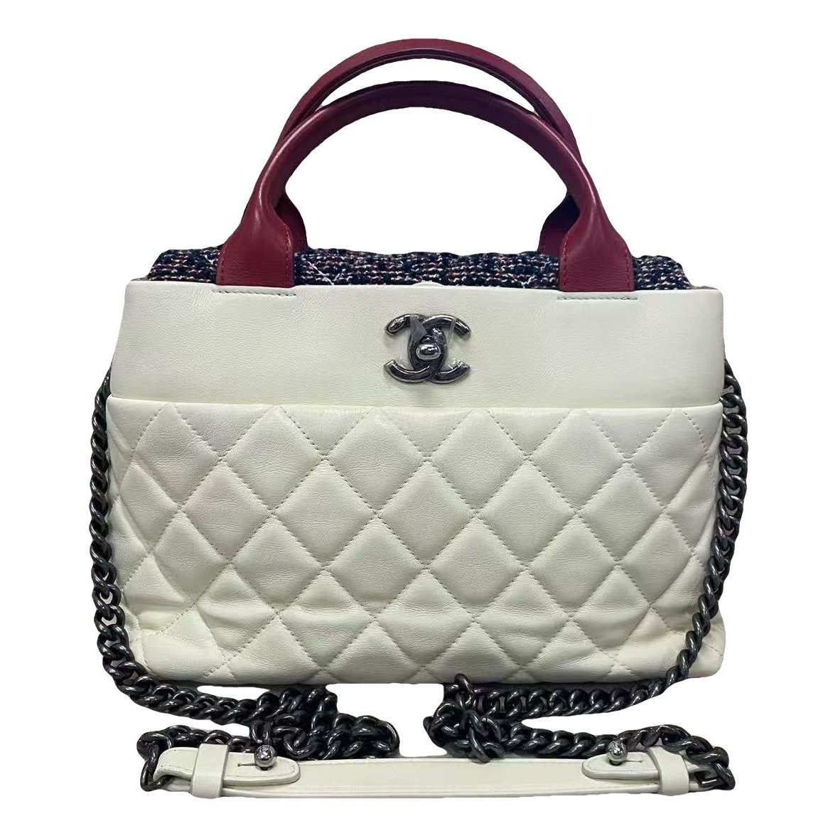 All About Chains leather handbag