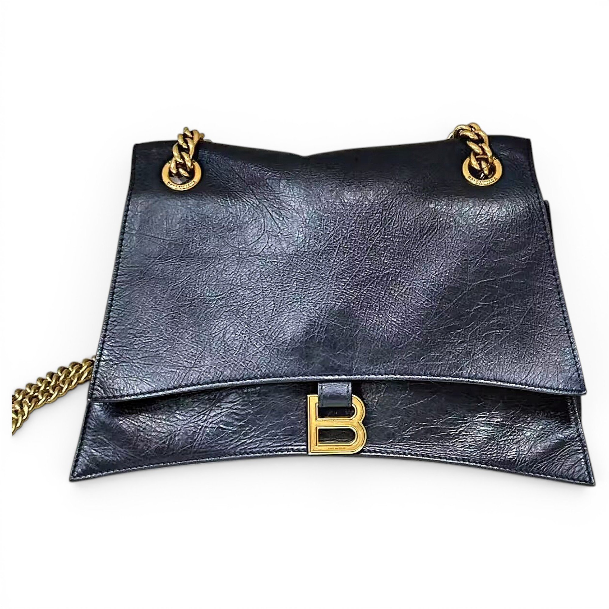 Crush leather handbag