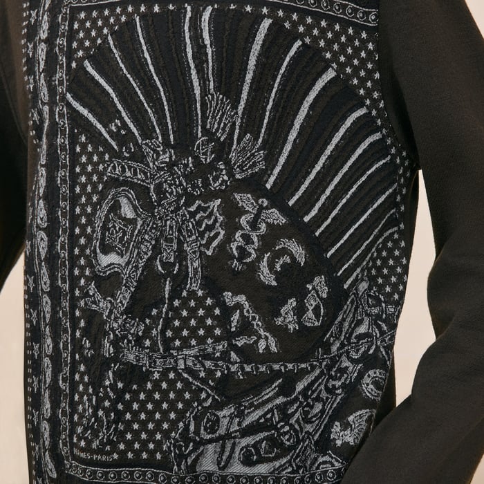 카키 “cheval Punk Bandana” 크루넥 스웨터