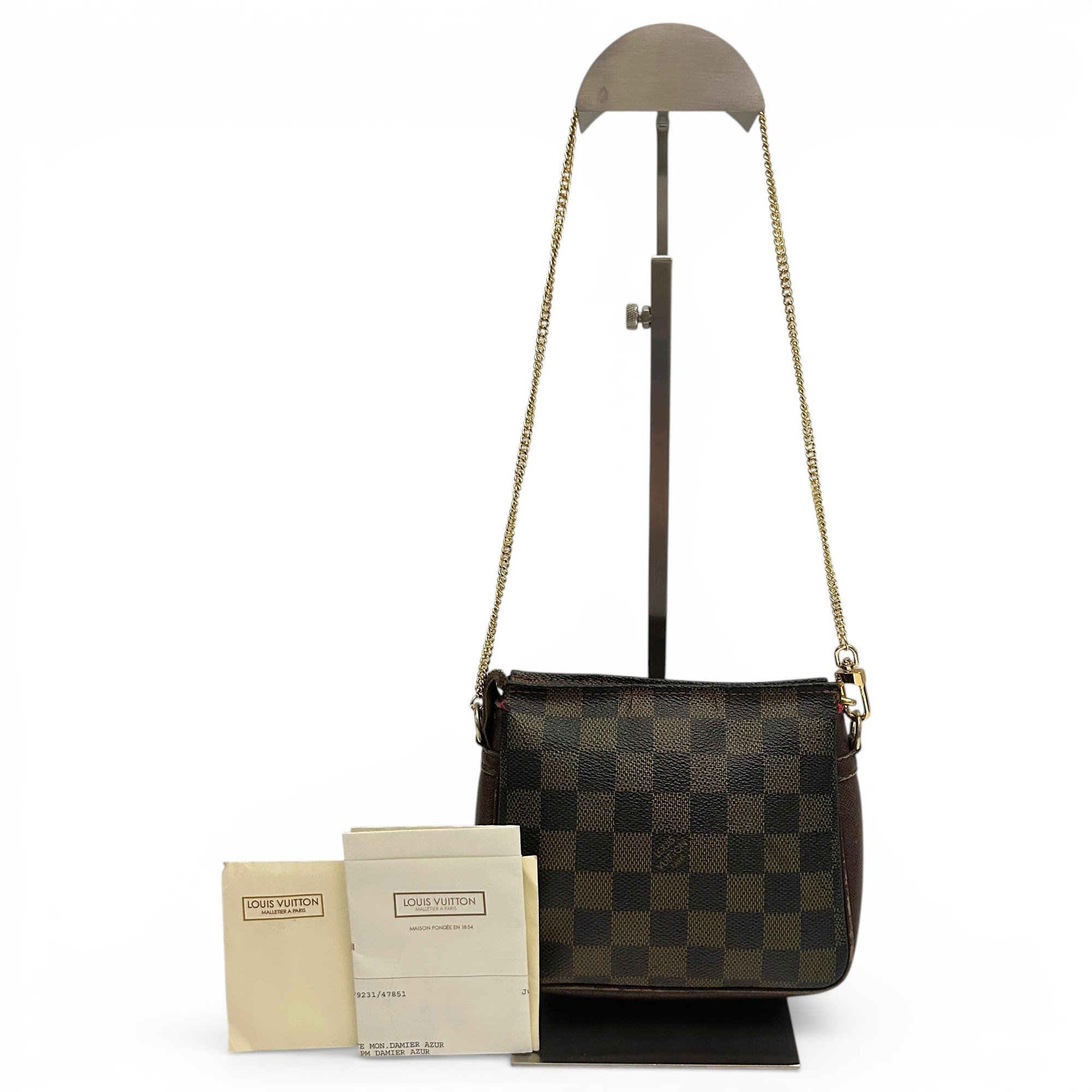 Louis Vuitton Pochette Accessoire cloth handbag