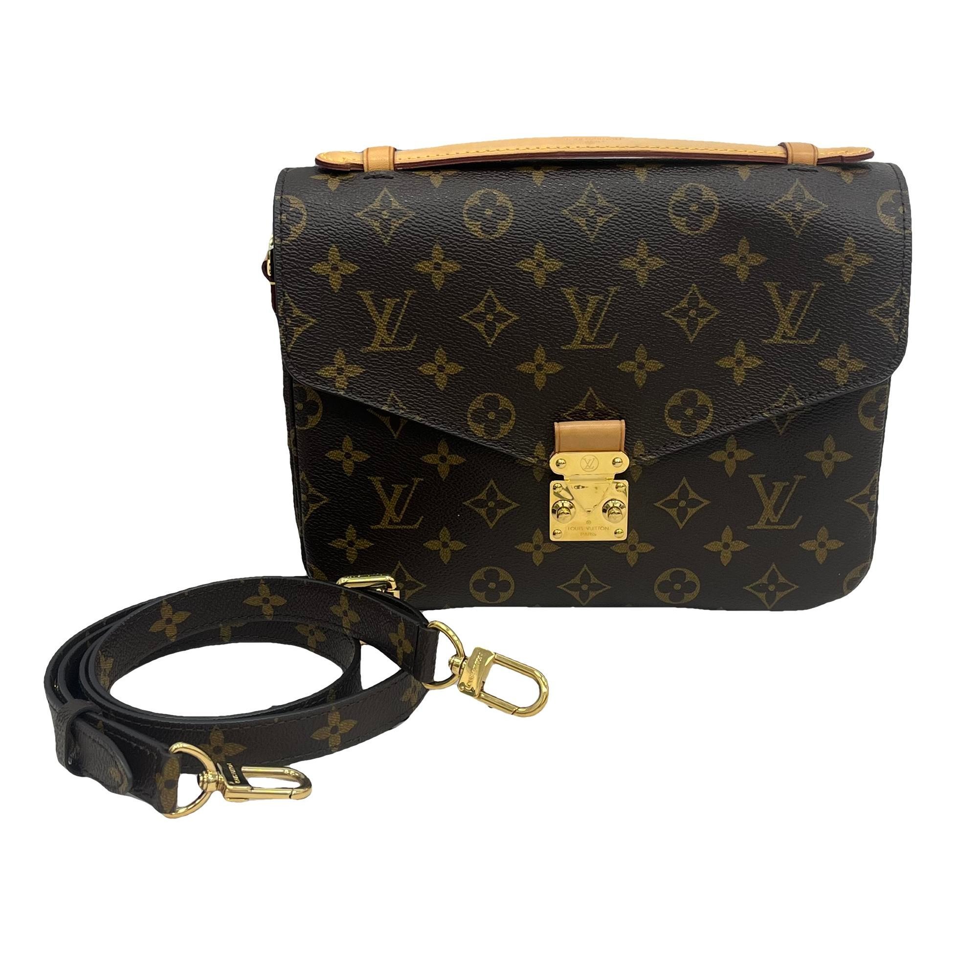 Metis leather handbag