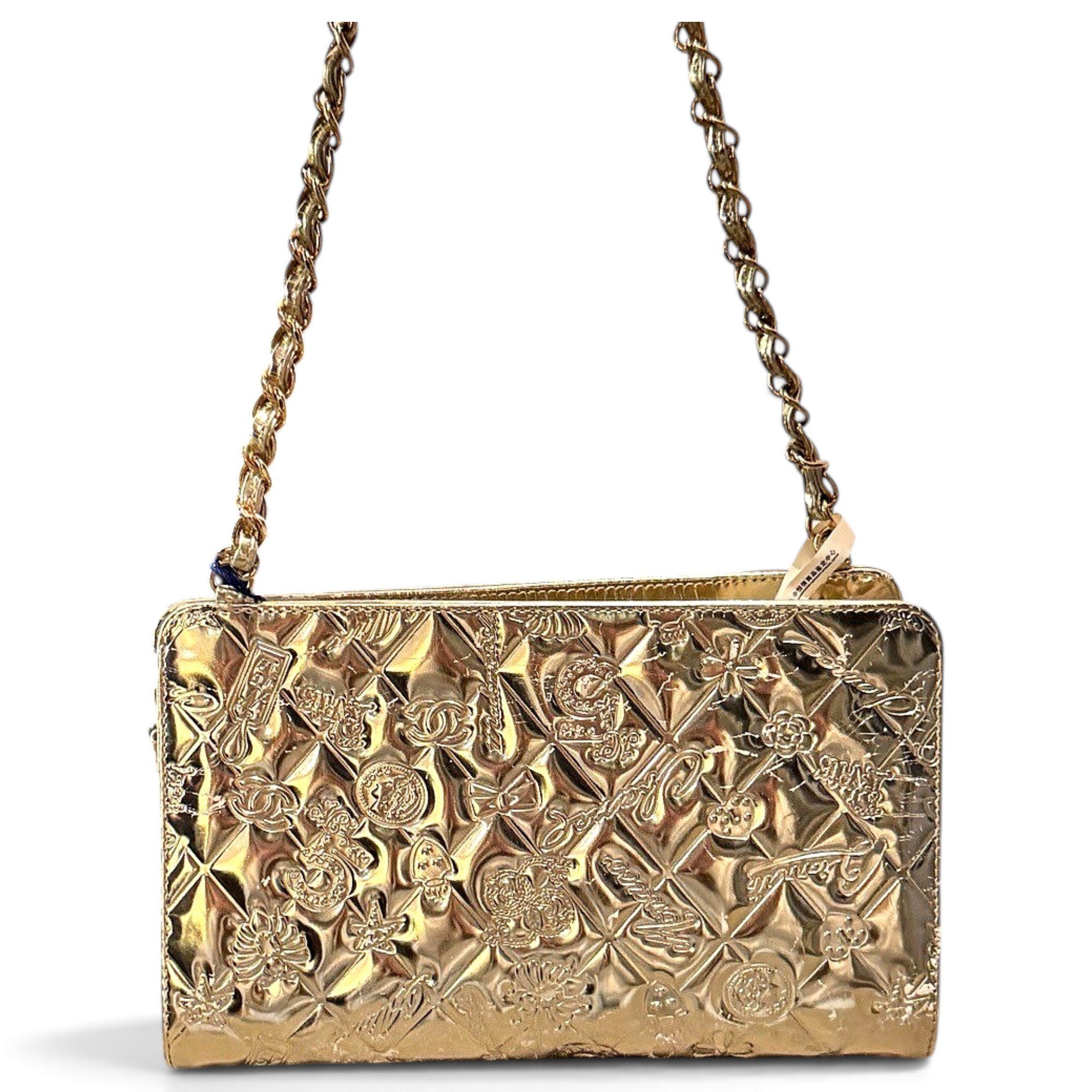 Patent leather handbag