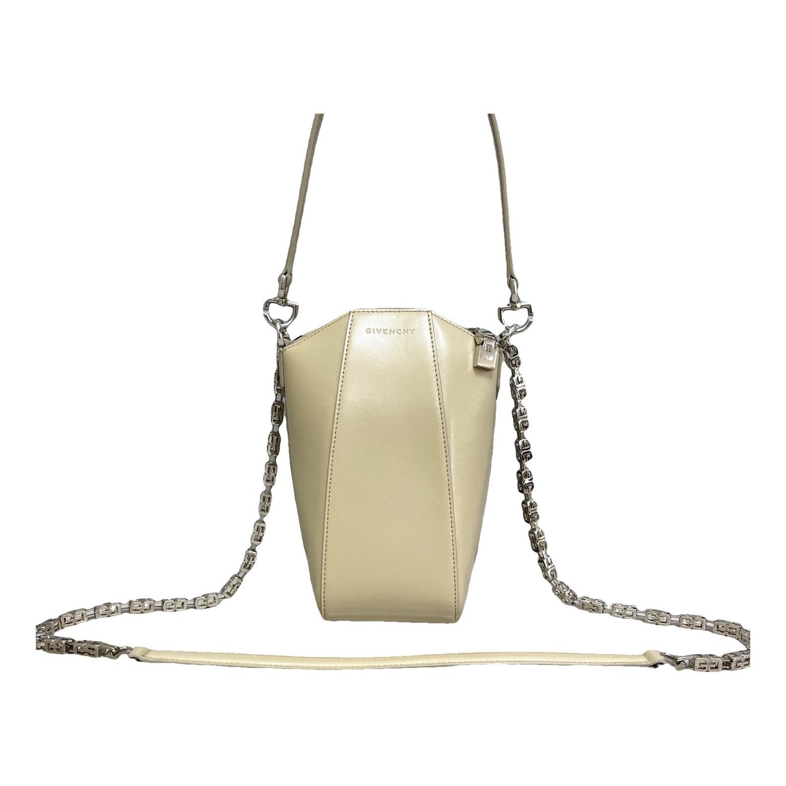 Antigona leather handbag