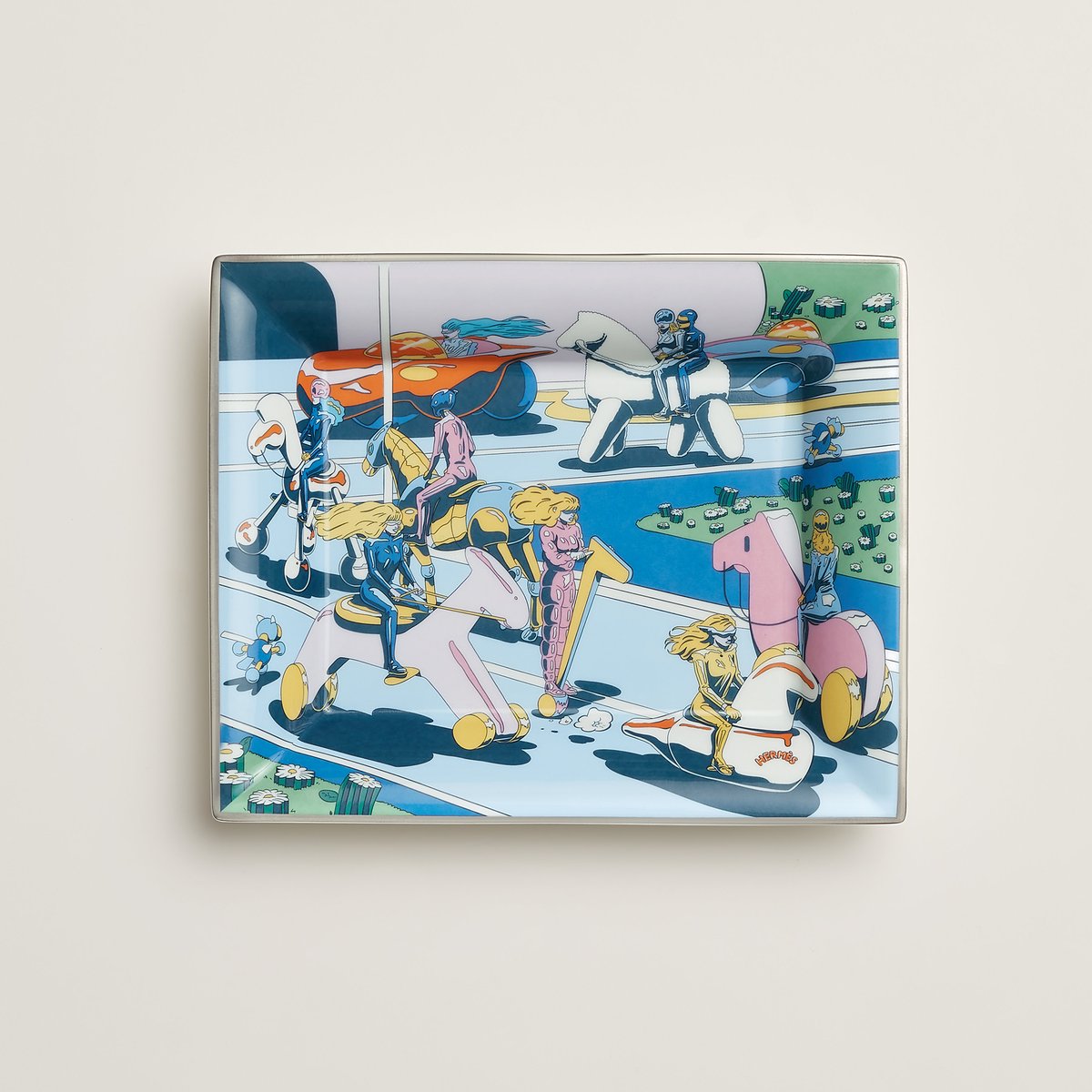 エルメス　新品未使用　3H 灰皿　♡絵的に素敵♡中庭♡涼しげ♡水 最安値，品質保証 【中古品】 HERMES エルメス ナイルの庭 灰皿