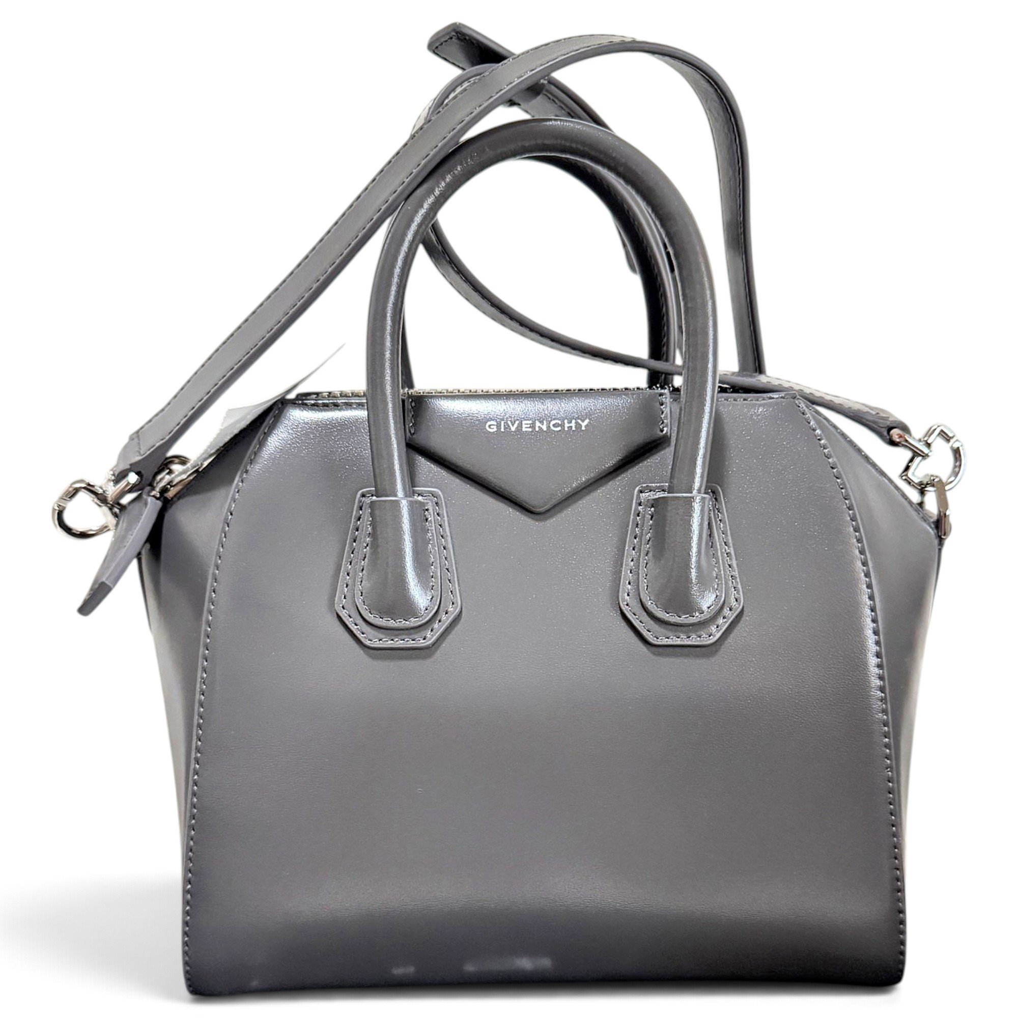 Antigona leather handbag
