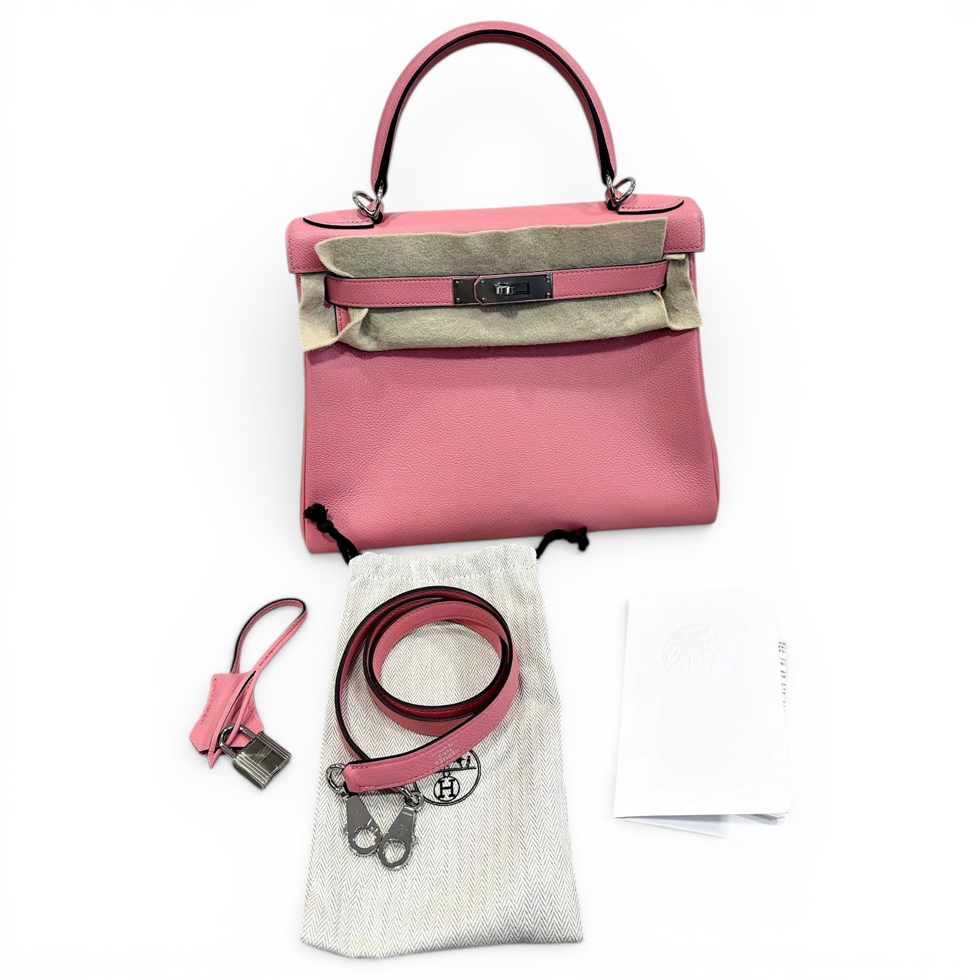 Kelly 28 leather handbag
