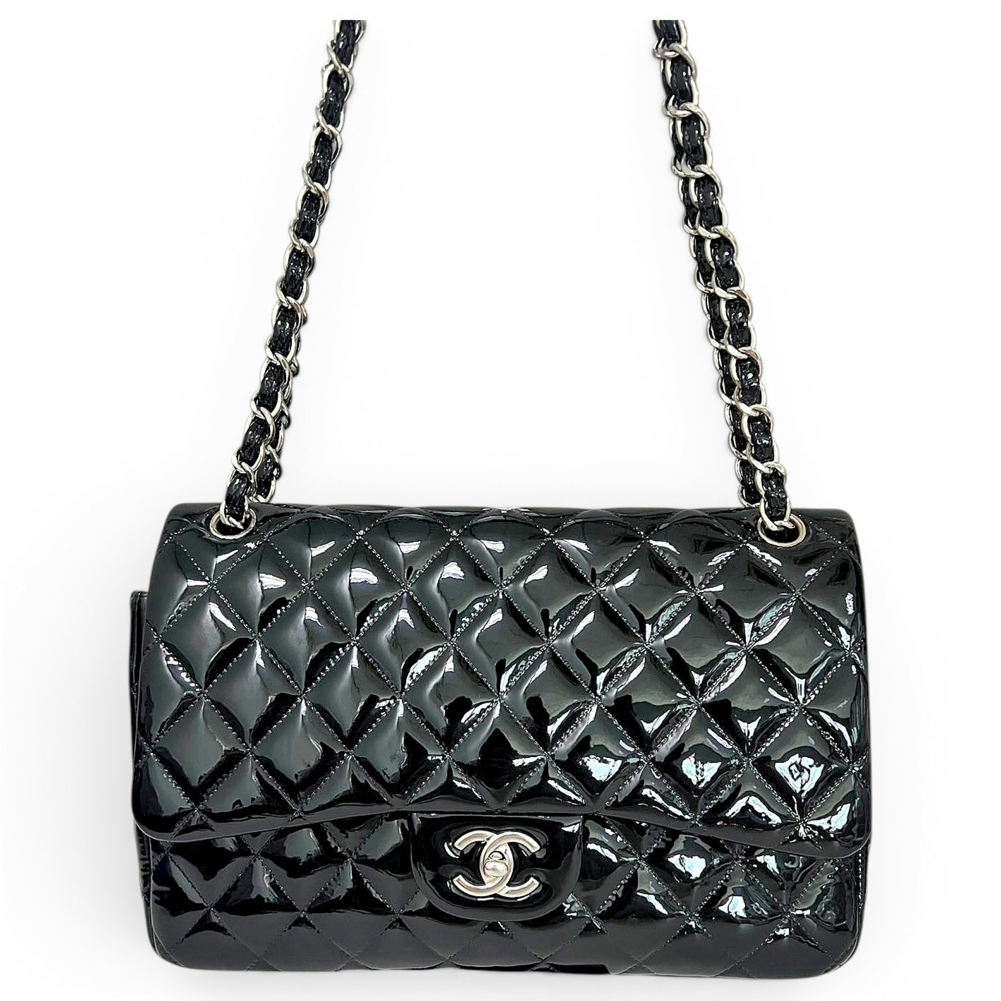 Timeless/Classique patent leather crossbody bag