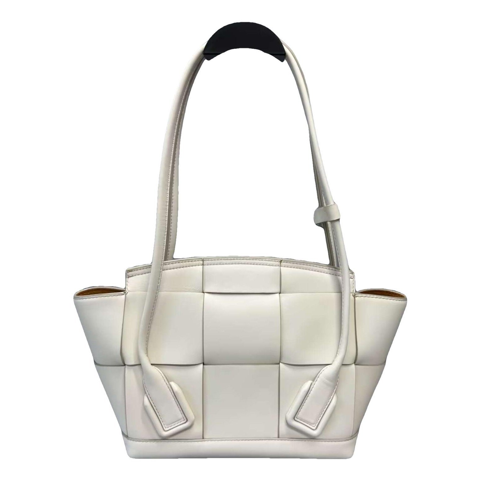 Arco leather handbag