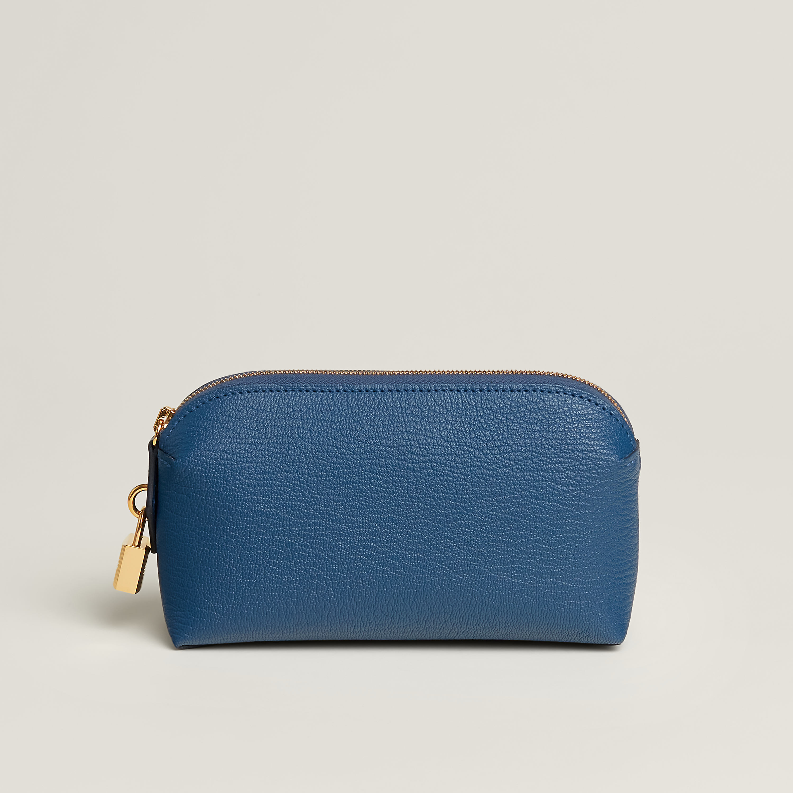 PM pouch