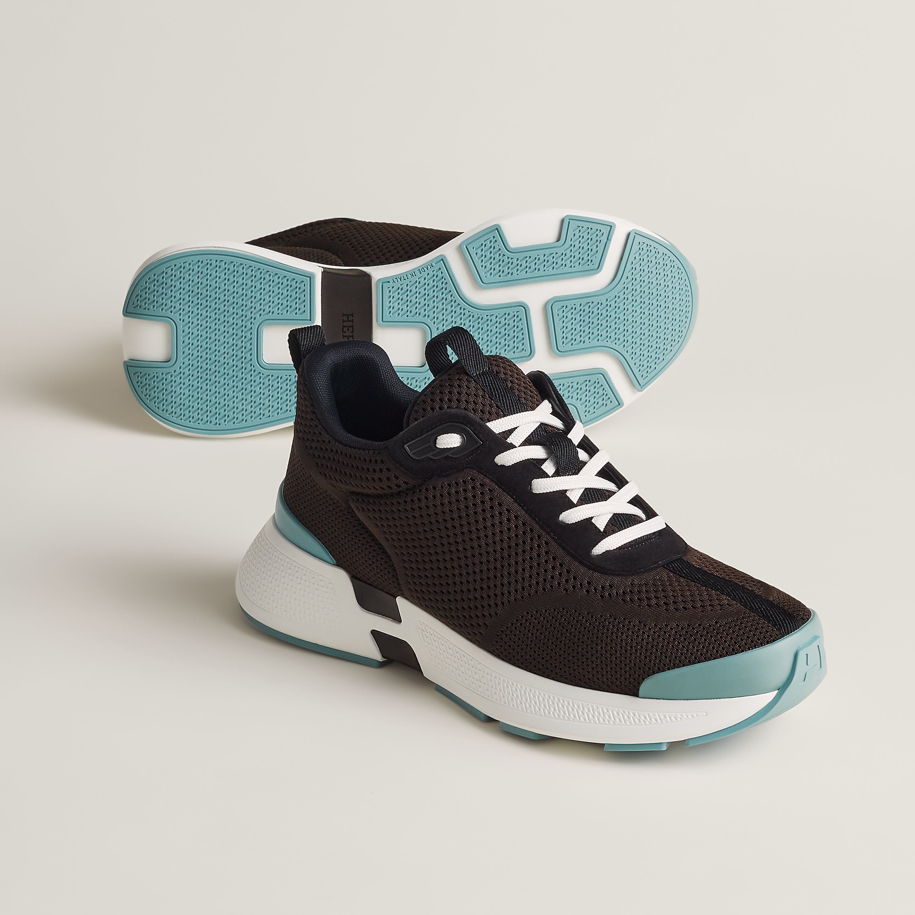 Heros sneaker