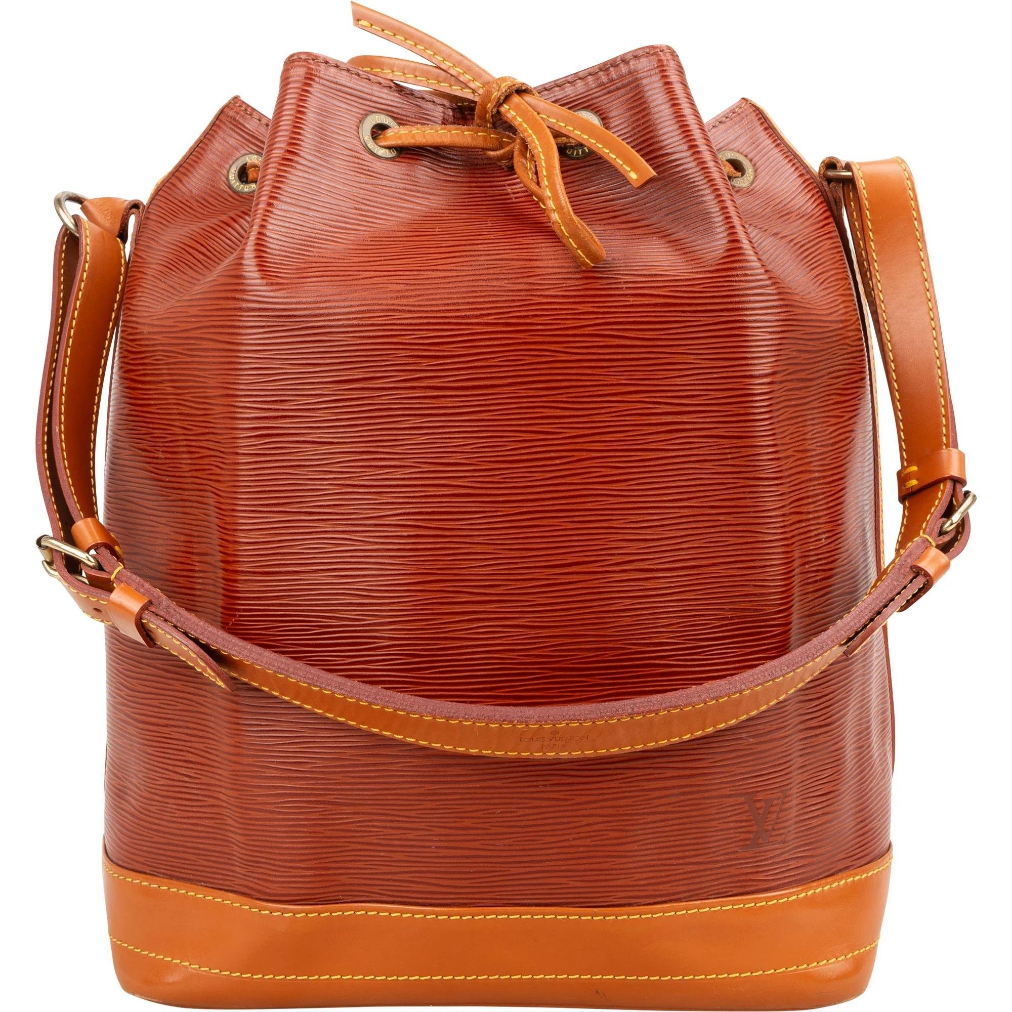 Noé leather handbag