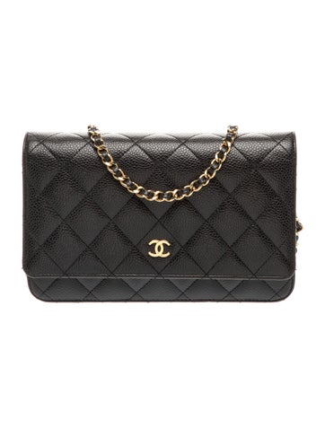 Classic Quilted Wallet On Chain