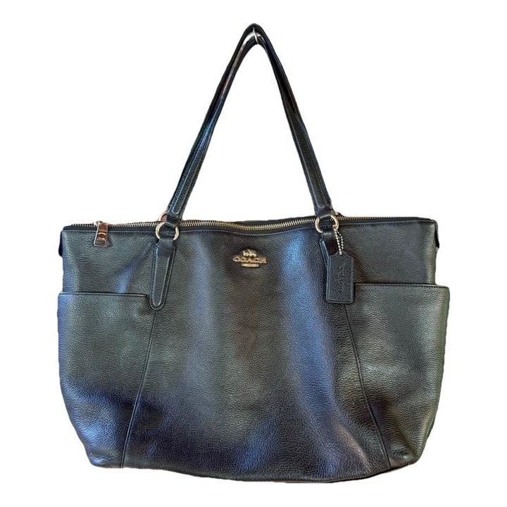 Leather tote
