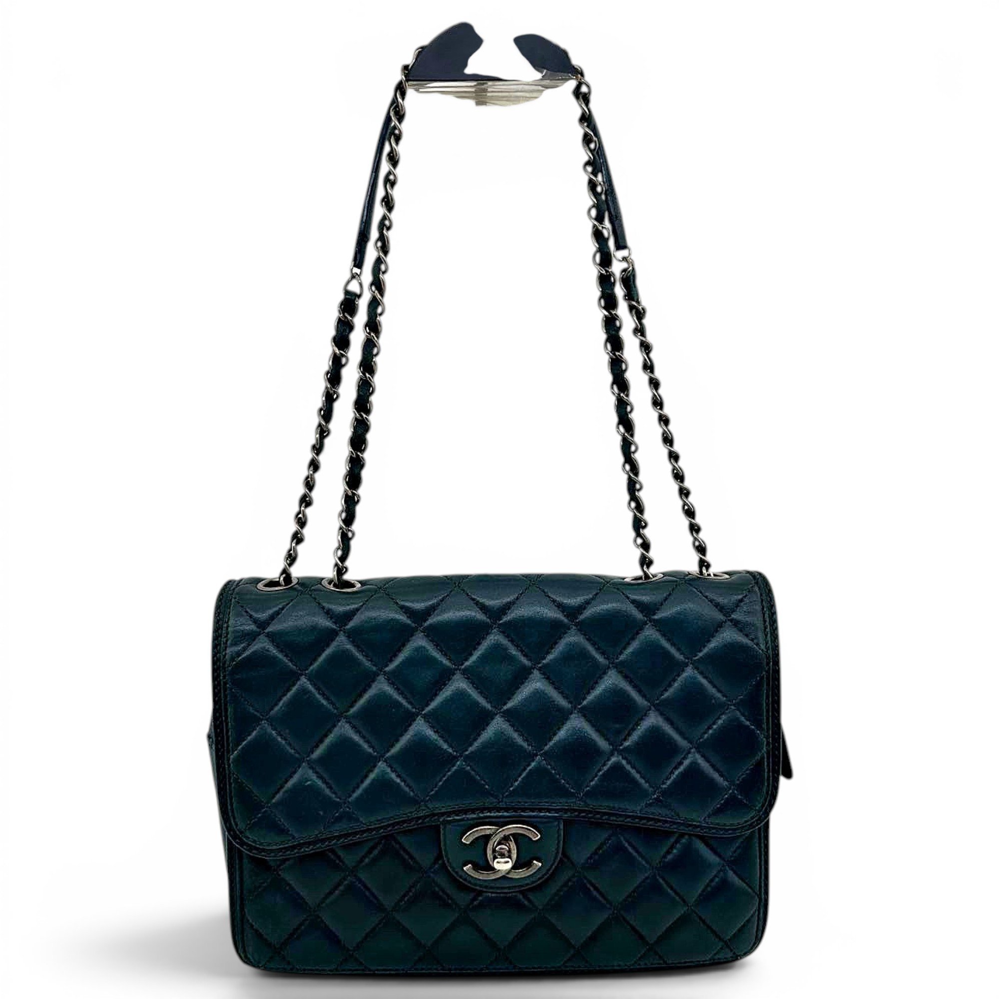 Timeless/Classique leather crossbody bag