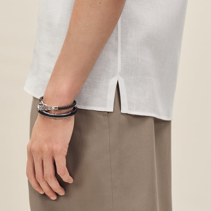 Blanc Short-sleeve Straight Cut Shirt With Notched Collar