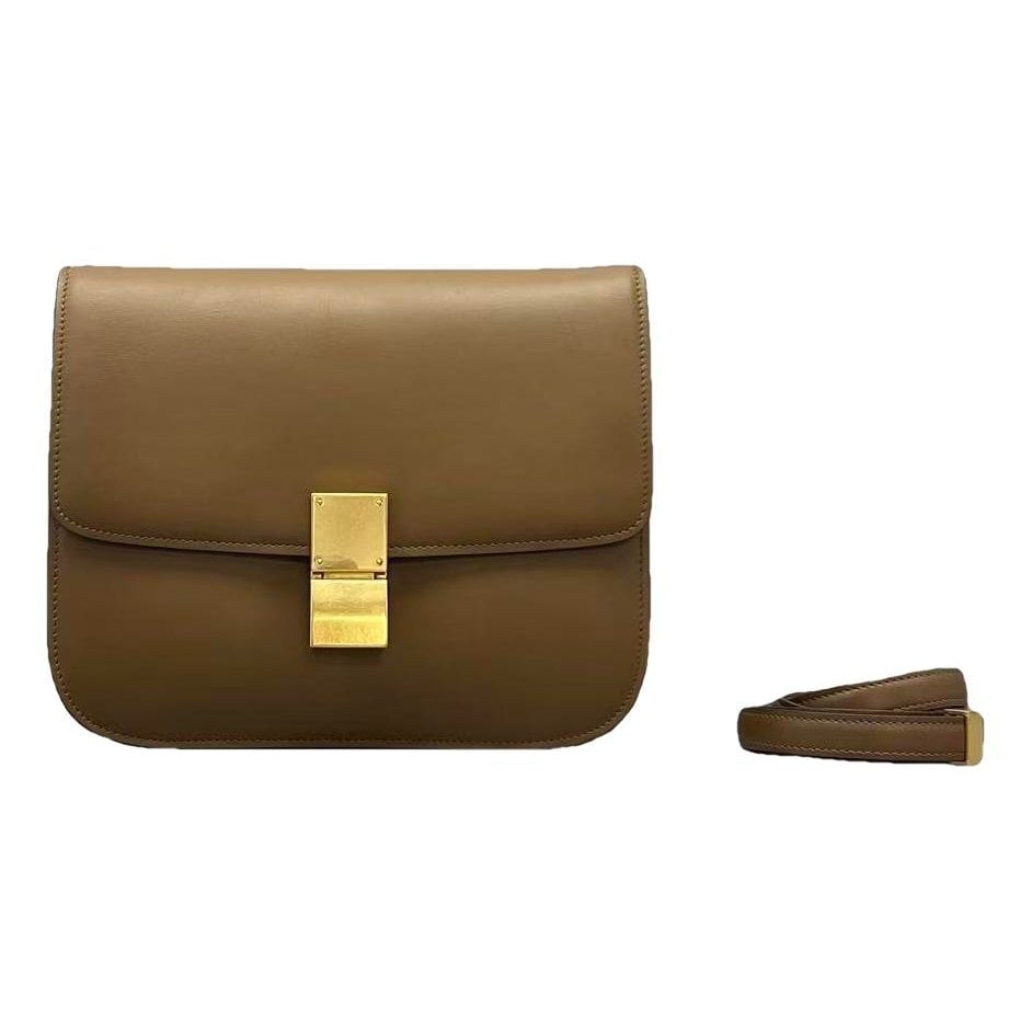 Classic leather crossbody bag