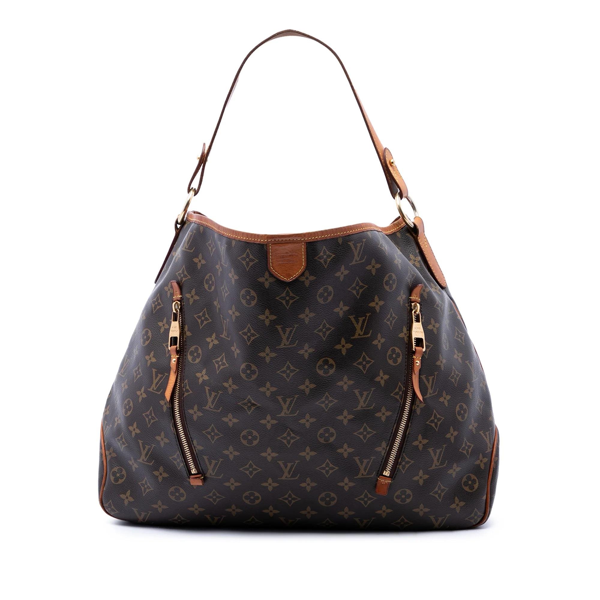 Delightful leather handbag