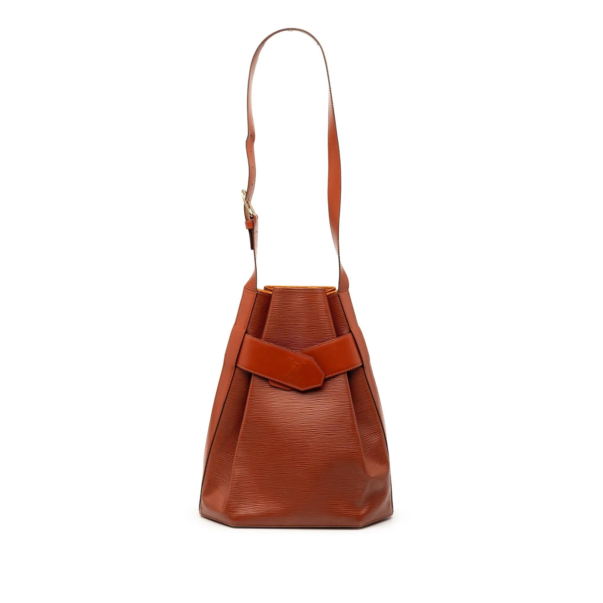 Bucket leather bag