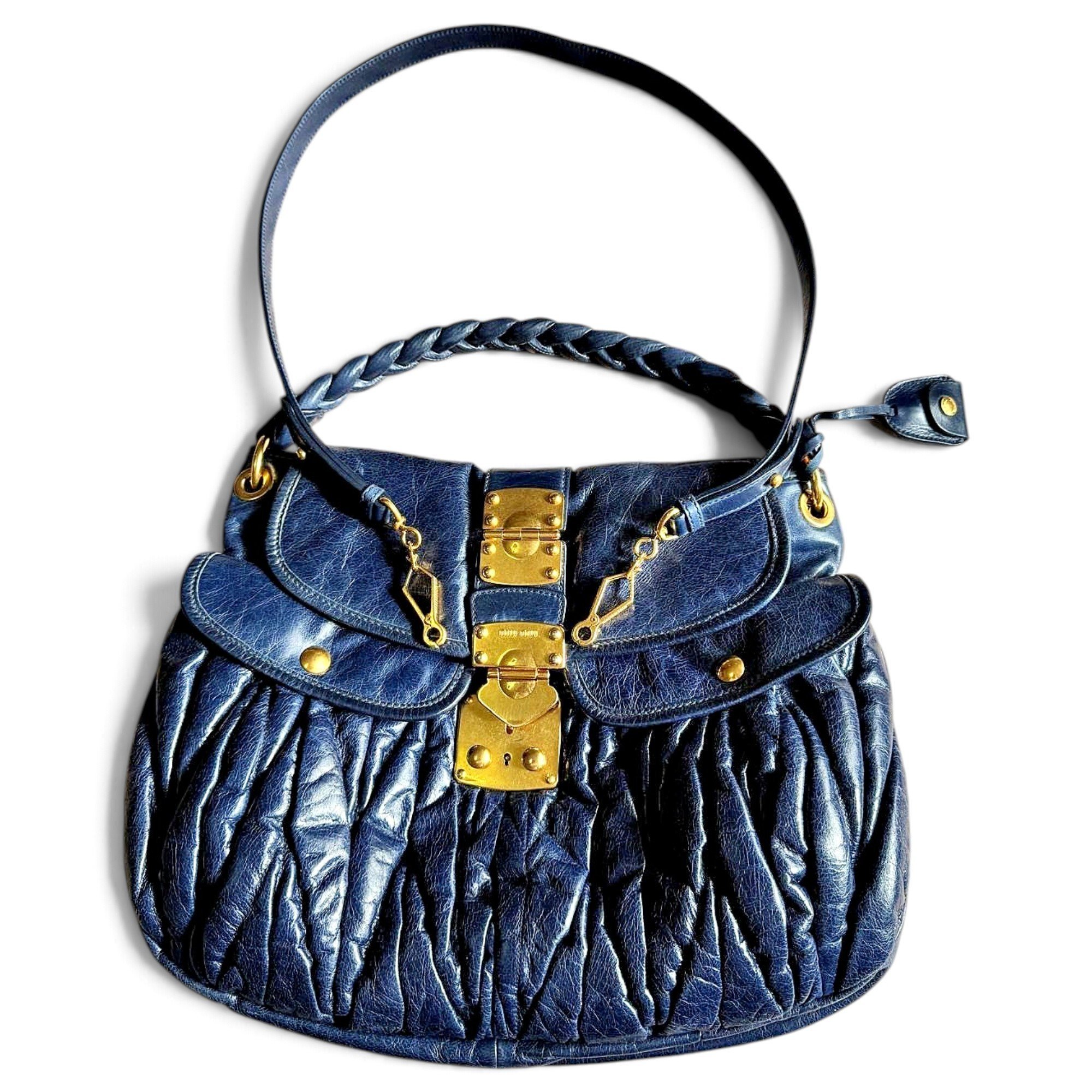 Coffer leather handbag