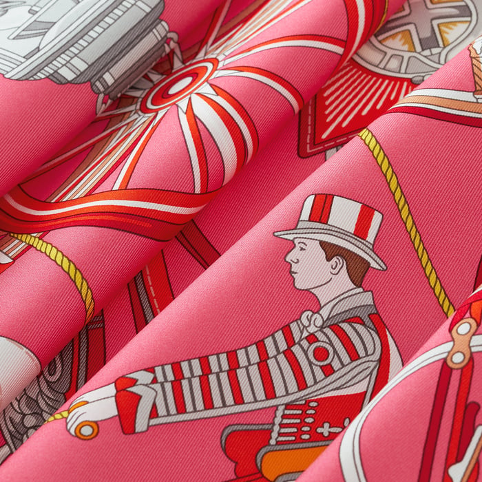 Stately Wheels Scarf 90