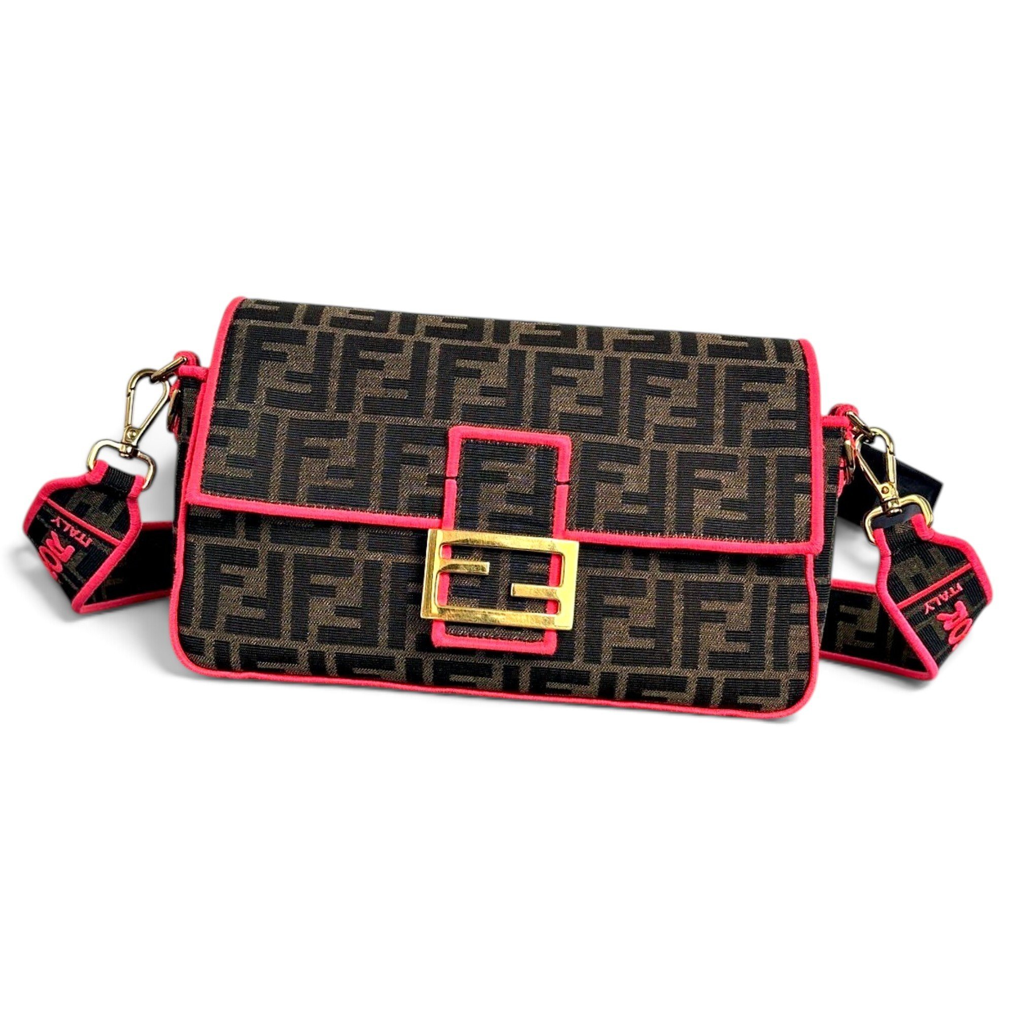Baguette cloth handbag