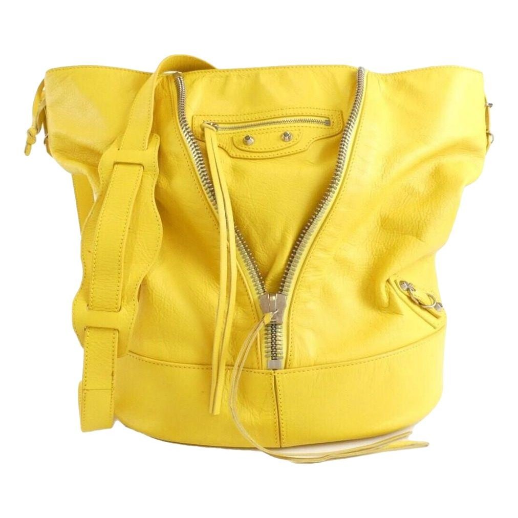 Hardware leather handbag