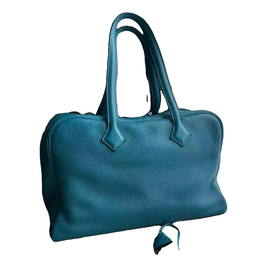 Victoria leather handbag