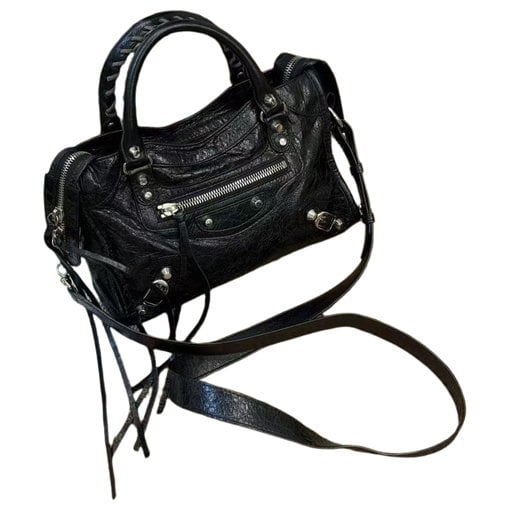 City leather handbag