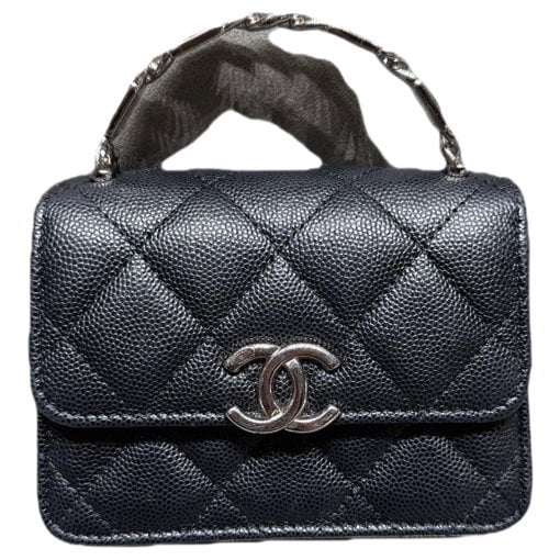 Timeless Classique Top Handle leather handbag