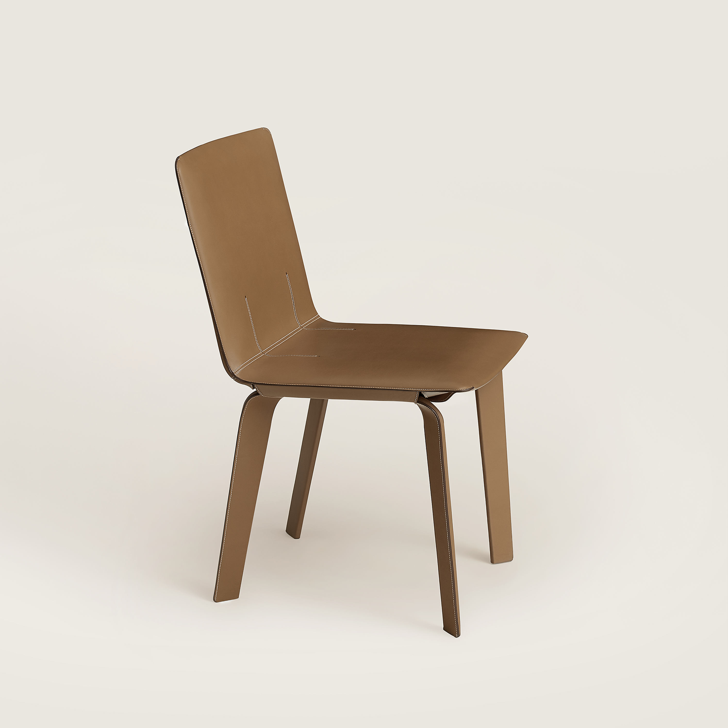 Sellier chair