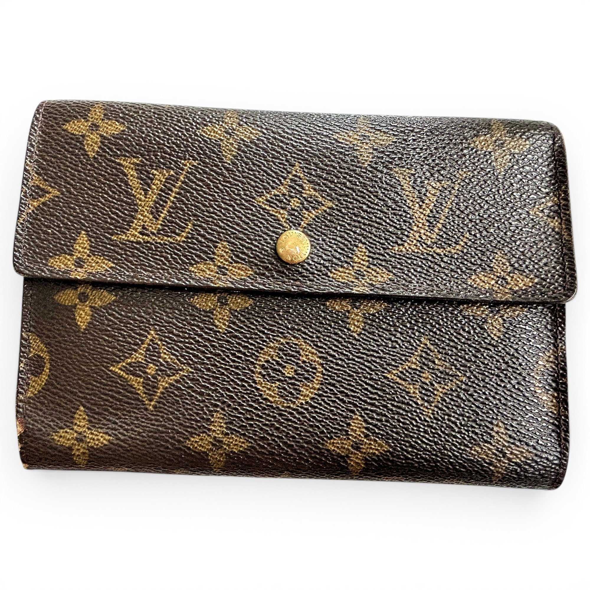 Kirigami leather clutch bag
