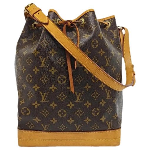 Nano Noé leather handbag