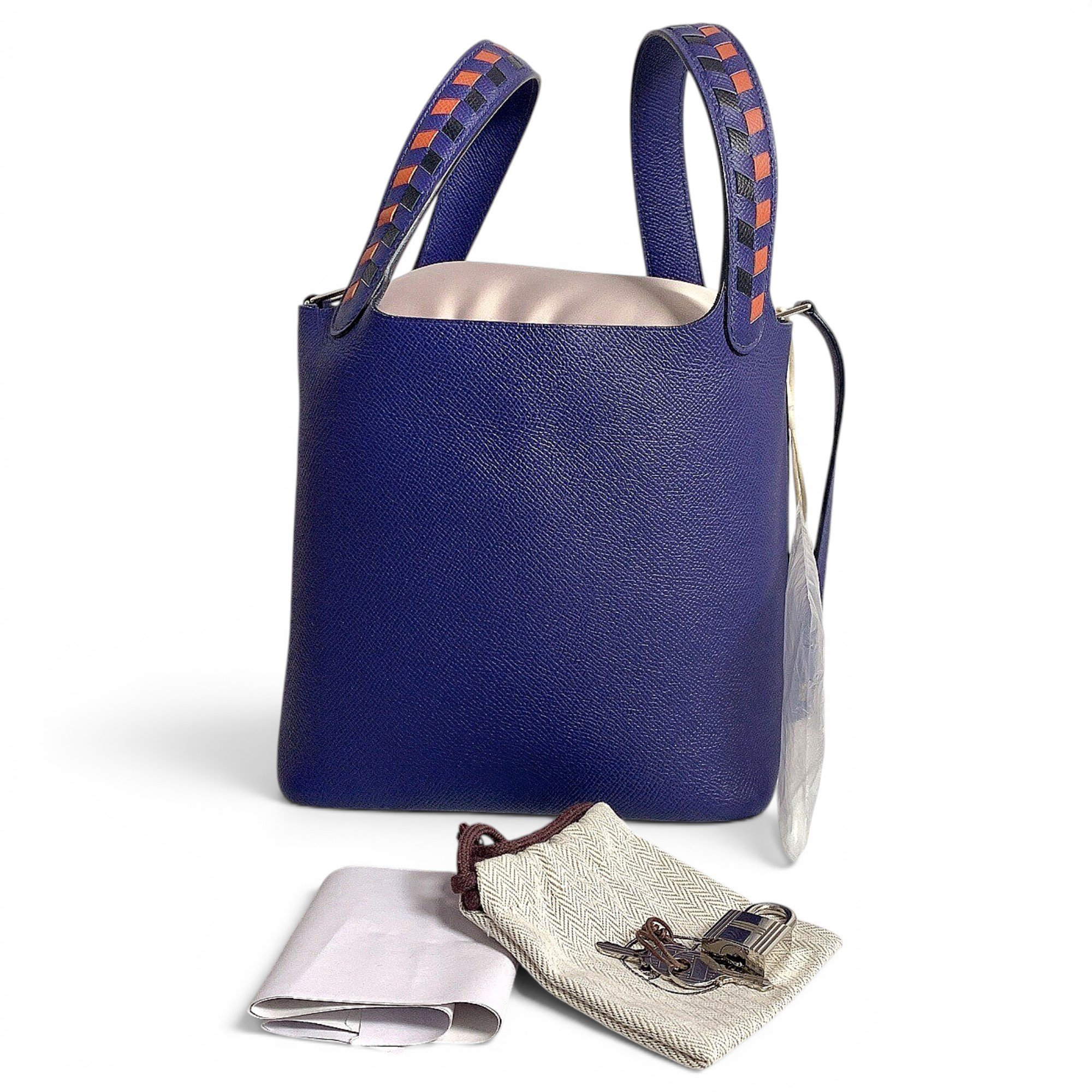 Leather handbag