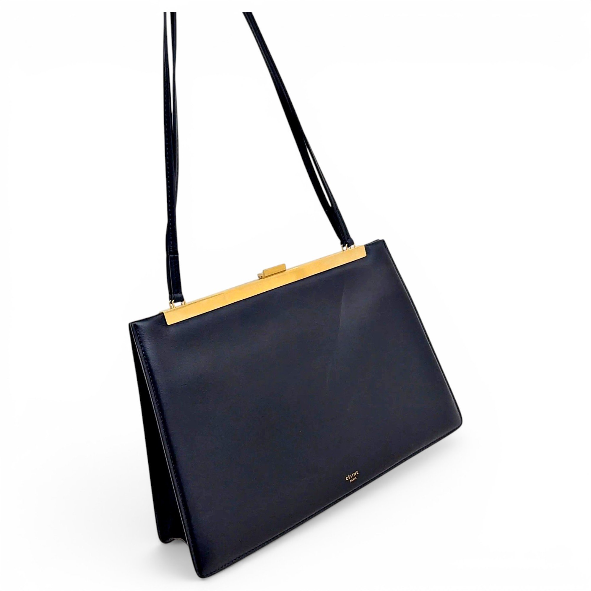 Clasp leather handbag