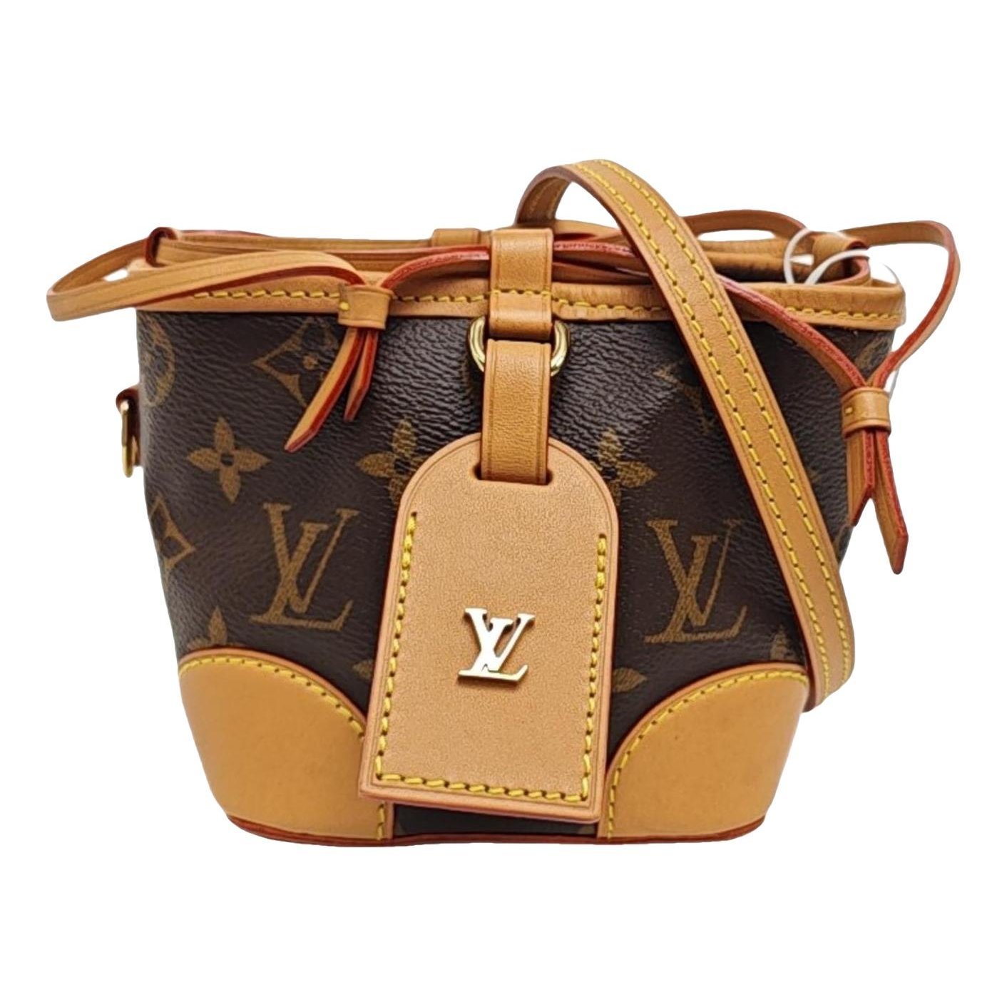 Nano Noé leather handbag