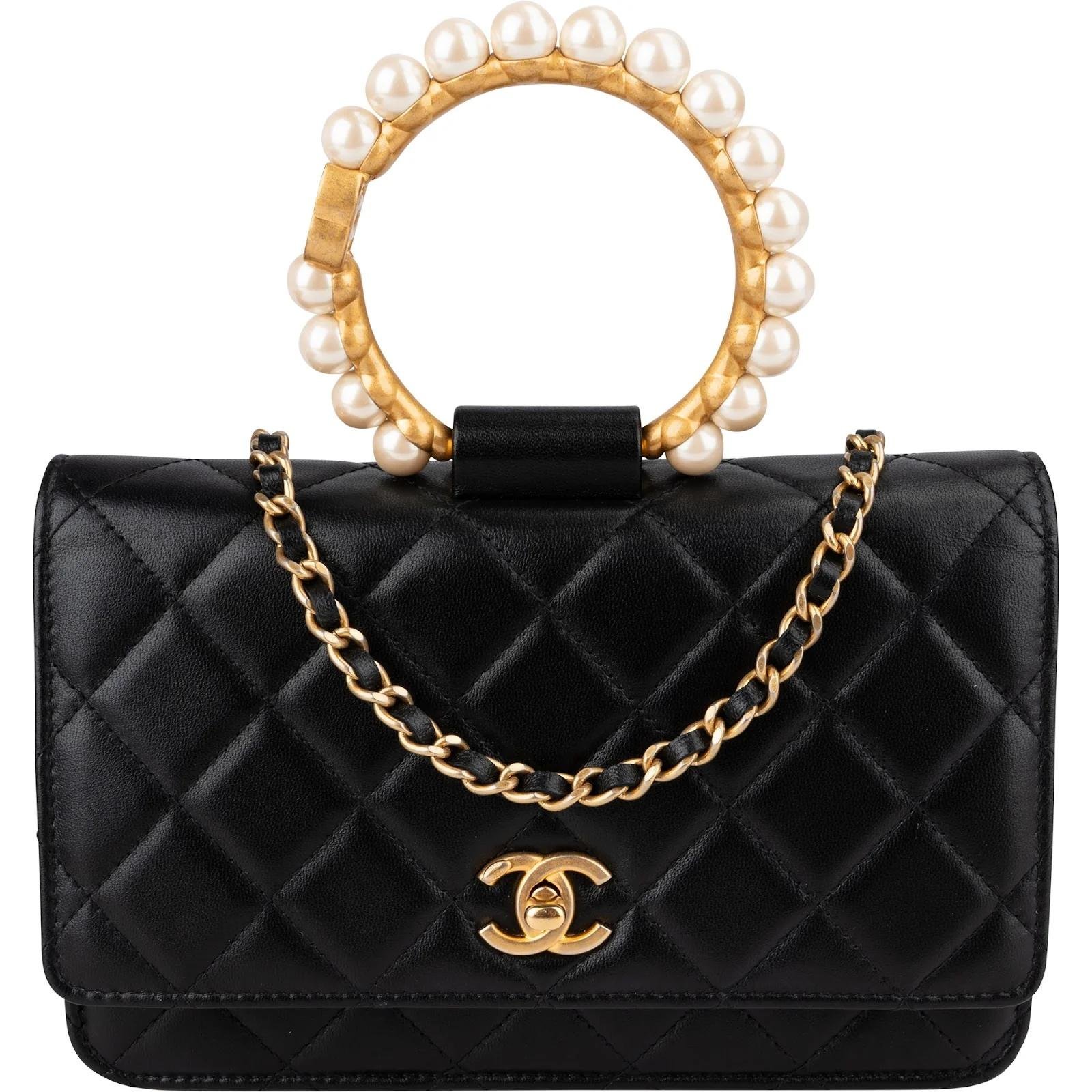 Wallet On Chain Timeless/Classique leather crossbody bag
