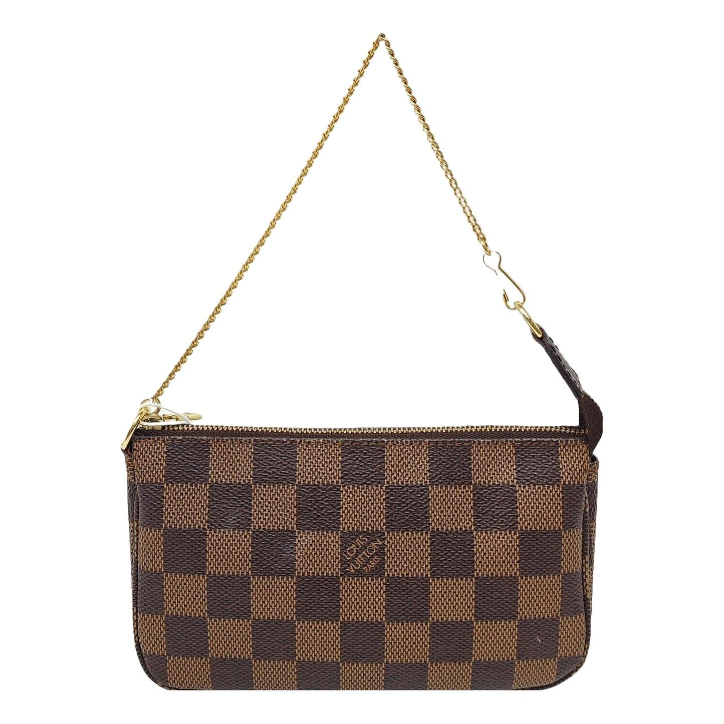 Maxi Multi Pochette Accessoires leather handbag
