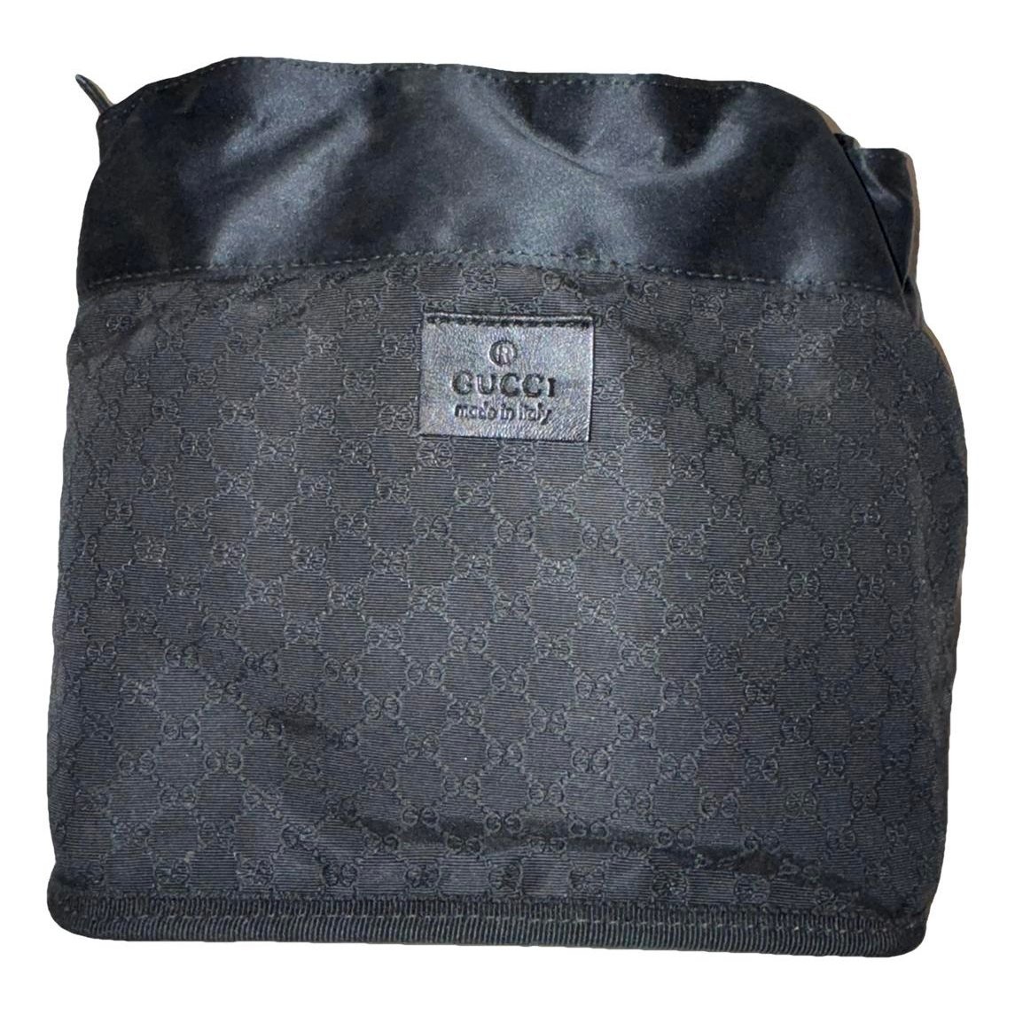 Clutch bag