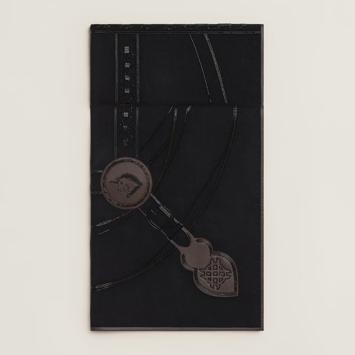 Noir La Promenade Du Matin Exceptional Embroidered Stole