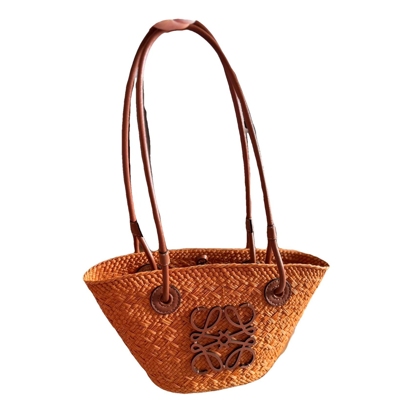 Anagram Basket tote