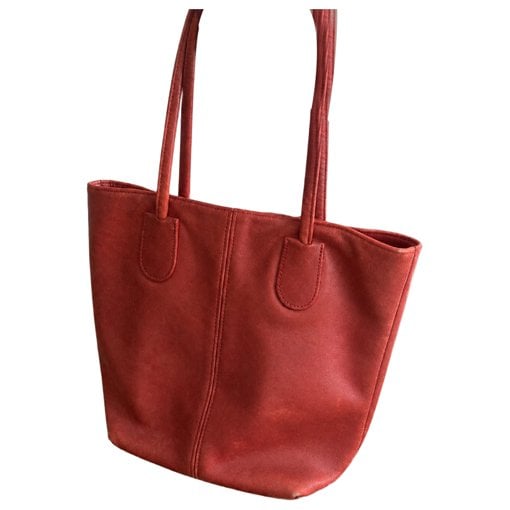 Leather tote